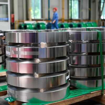 kaufen Mühle/schlitzte Rand-Edelstahl-Metallstreifen, warm gewalzten Stahlstreifen der Härte-93 auf Online-Herstellung